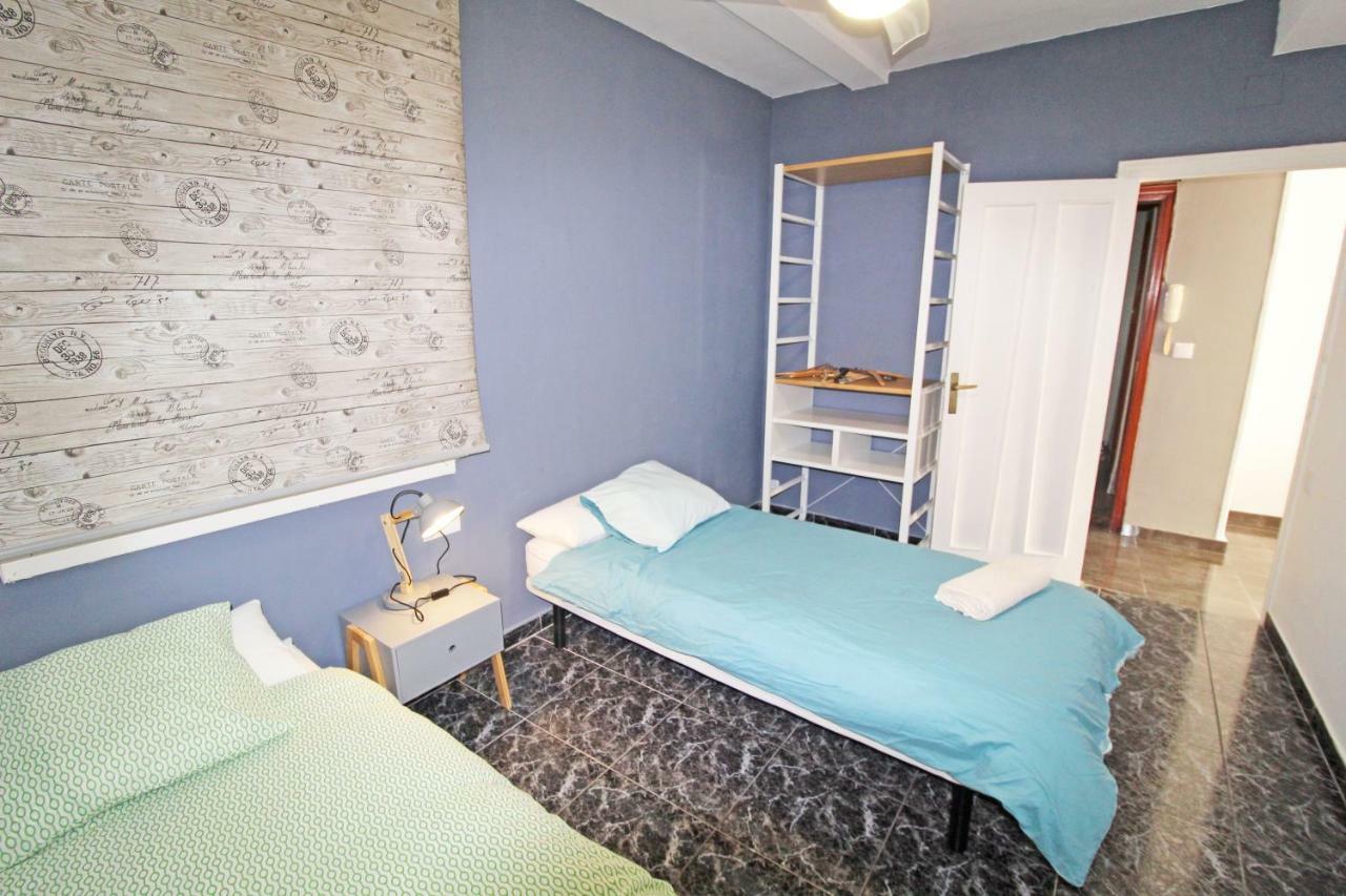 Centrico Y Espacioso Piso En Barrio Tranquilo Аликанте Екстериор снимка